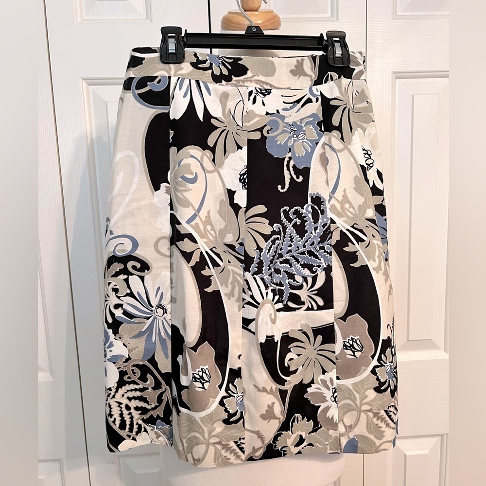 Ann Taylor Paisley Skirt Size 2P